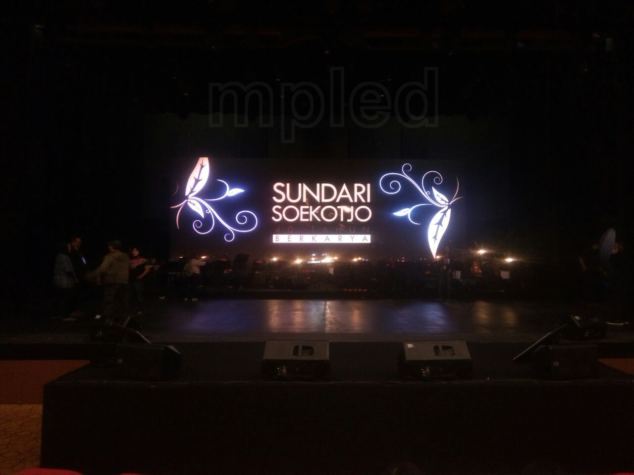 Jakarta P6.25 smd indoor rental LED Display useing 500x1000m